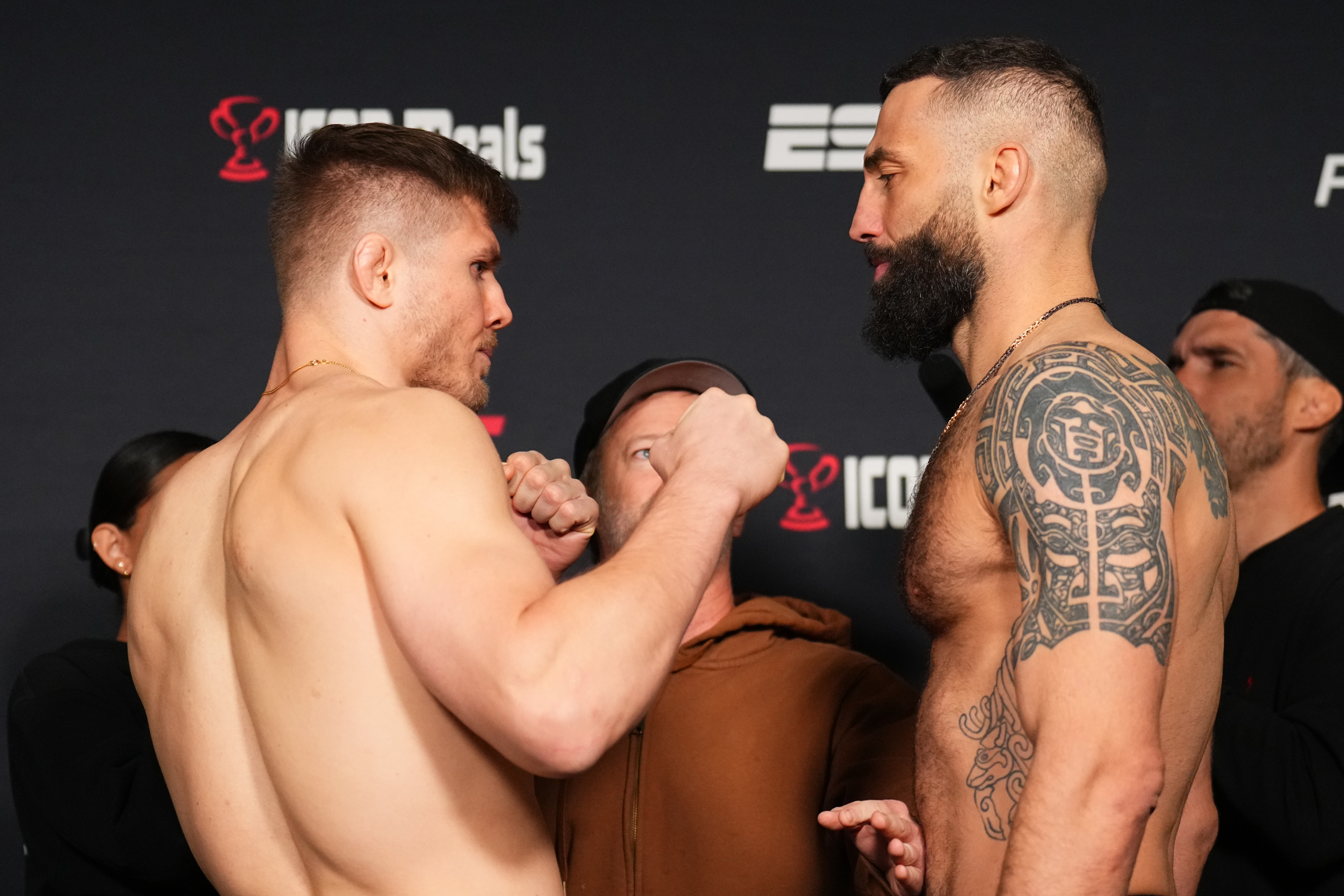 Marvin Vettori and Roman Dolidze at UFC Vegas 104